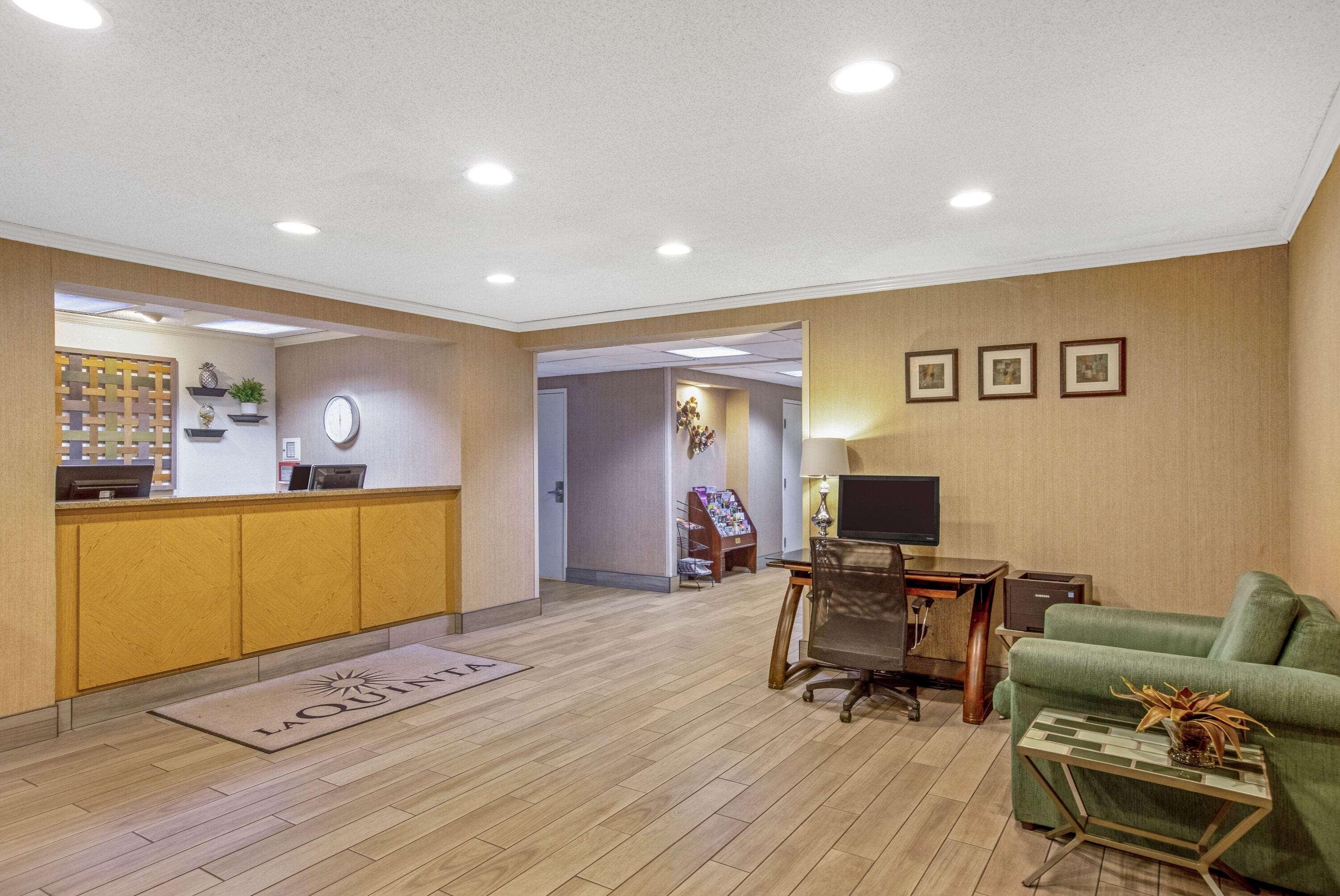 La Quinta By Wyndham Des Moines West Clive Hotel Ngoại thất bức ảnh